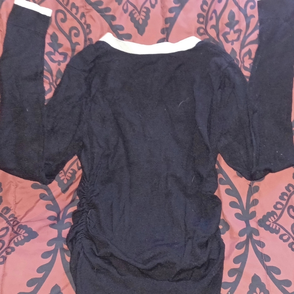 Like new New York & Company long sleeve cardigan size xs - Picture 5 of 6